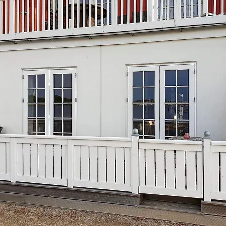 Дом отдыха 4 Person In *