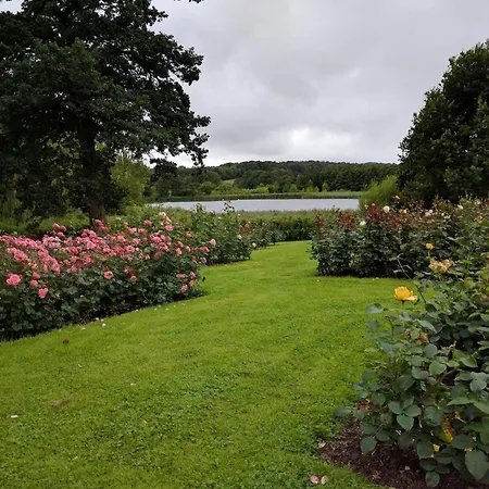 4 Person In Дом отдыха